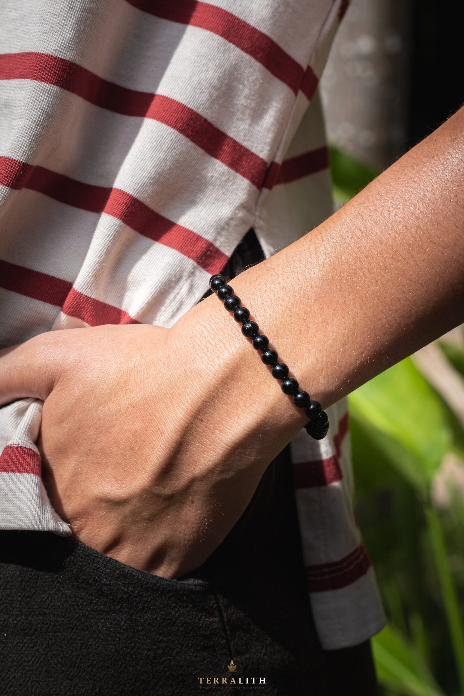 Bracelet Tourmaline Noire 6mm porté — pierre protection énergie